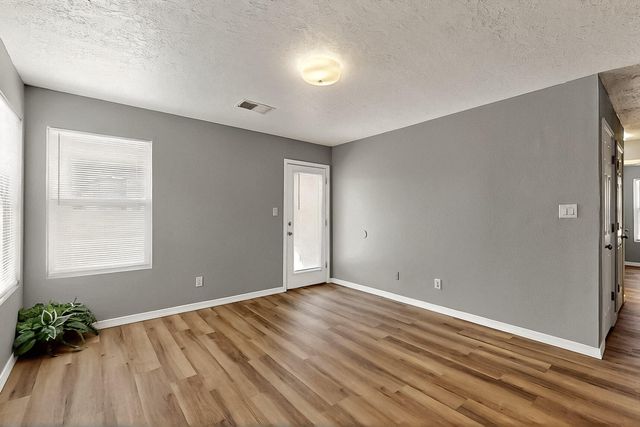 111 18th Street SE, Rio Rancho, NM 87124