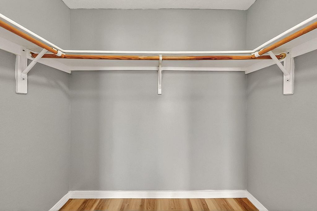 Image 15 of property listing at 111 18th Street SE, Rio Rancho, NM 87124