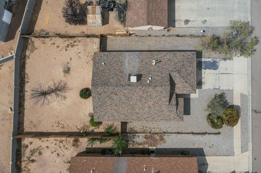 Image 2 of property listing at 111 18th Street SE, Rio Rancho, NM 87124