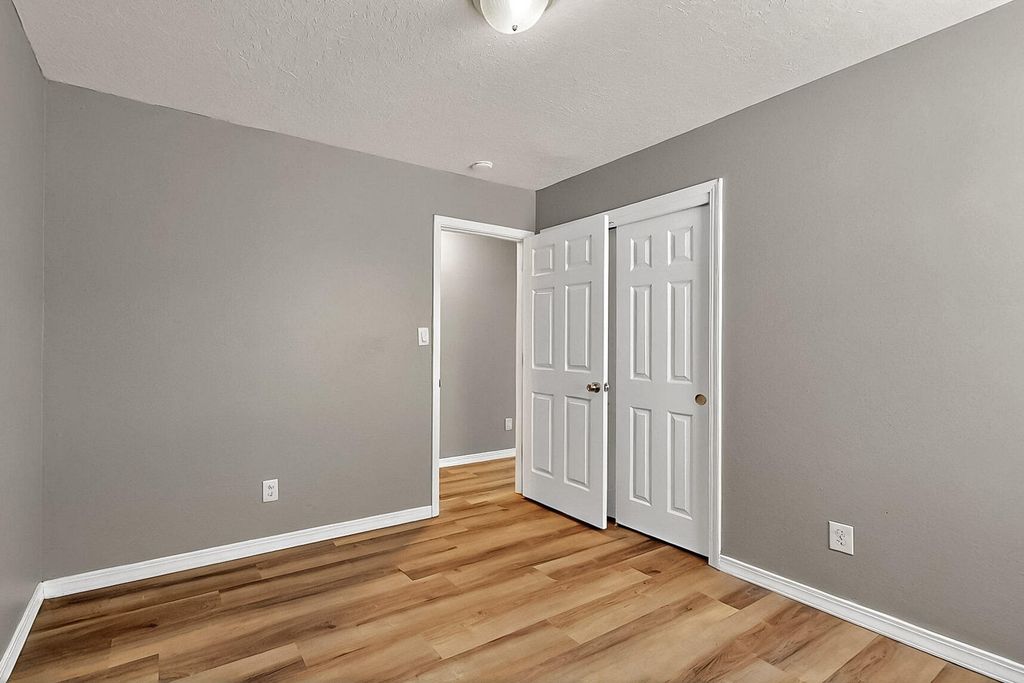 Image 26 of property listing at 111 18th Street SE, Rio Rancho, NM 87124