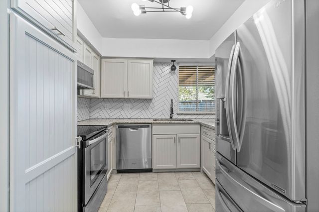 11813 Leisure Drive, Dallas, TX 75243