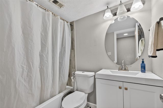 3825 Hackberry Lane, Bedford, TX 76021