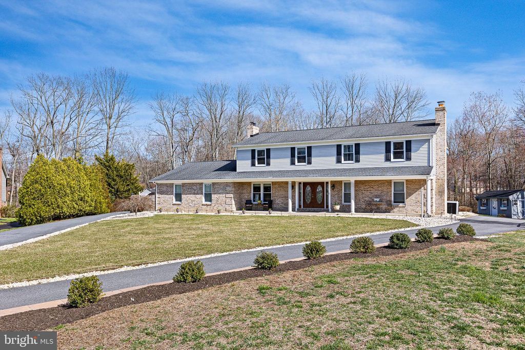 73 BRISTLE CONE DR, Bear, DE 19701