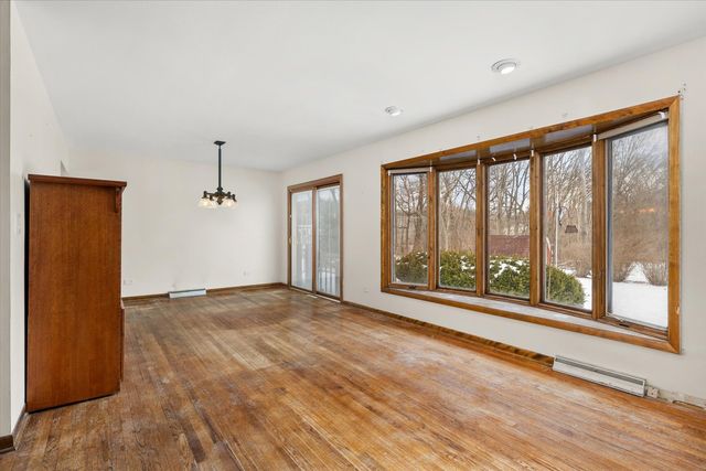 1225 Douglas Lane, Crete, IL 60417