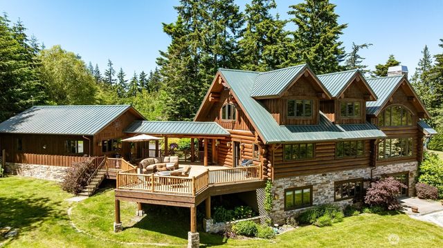 3256 Killion Lane, Oak Harbor, WA 98277