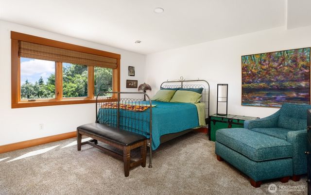 3256 Killion Lane, Oak Harbor, WA 98277