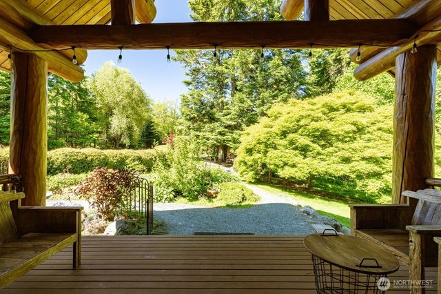 3256 Killion Lane, Oak Harbor, WA 98277