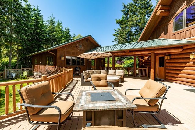 3256 Killion Lane, Oak Harbor, WA 98277