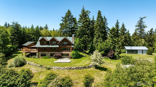 3256 Killion Lane, Oak Harbor, WA 98277
