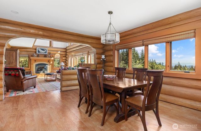 3256 Killion Lane, Oak Harbor, WA 98277