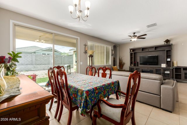 2955 W BRIDGER Drive, San Tan Valley, AZ 85144