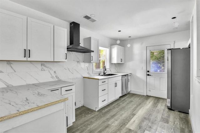 2256 Carey Drive, Atlanta, GA 30315