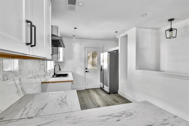 2256 Carey Drive, Atlanta, GA 30315