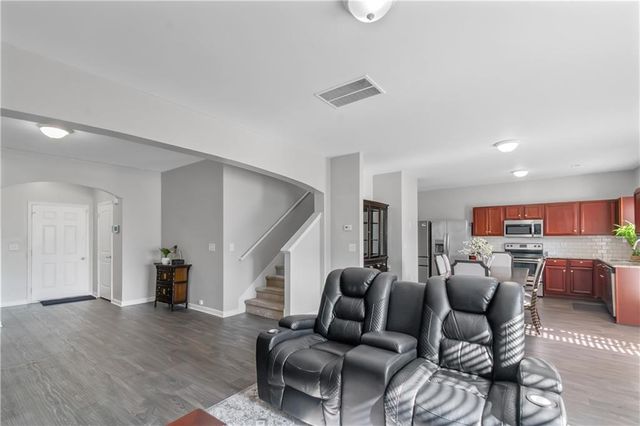 411 Bandelier Circle, Hampton, GA 30228