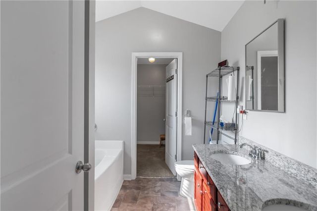 411 Bandelier Circle, Hampton, GA 30228