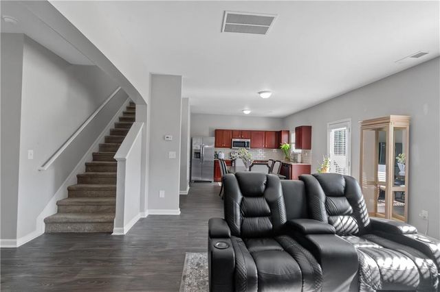 411 Bandelier Circle, Hampton, GA 30228