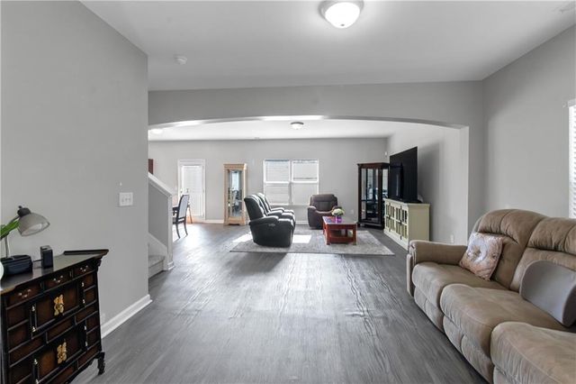 411 Bandelier Circle, Hampton, GA 30228