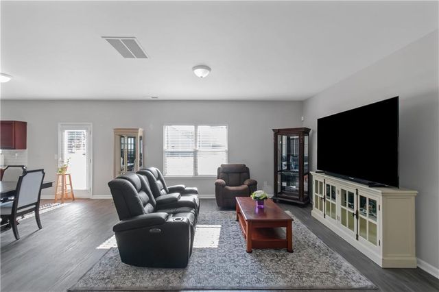 411 Bandelier Circle, Hampton, GA 30228