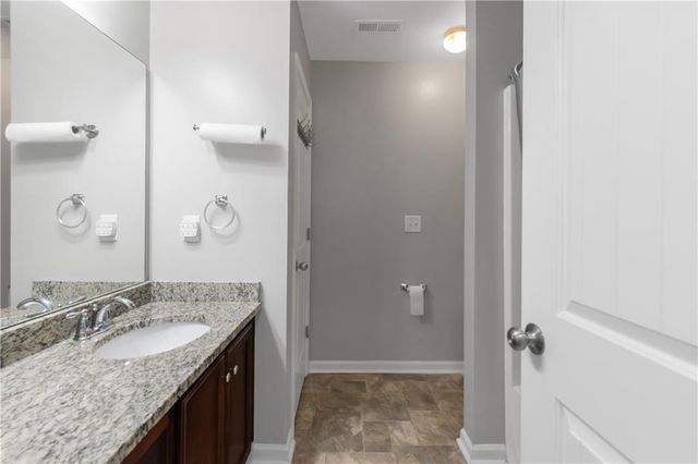 411 Bandelier Circle, Hampton, GA 30228