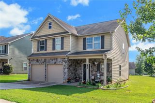 411 Bandelier Circle, Hampton, GA 30228
