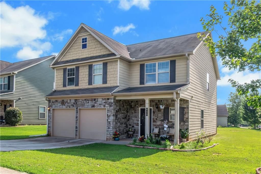 411 Bandelier Circle, Hampton, GA 30228