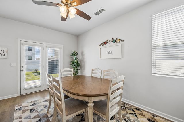 114 Stammer Farms Blvd, Chapel Hill, TN 37034