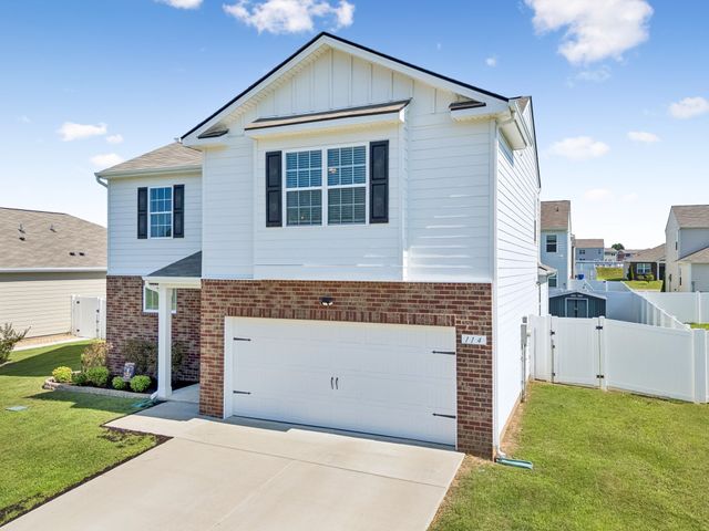 114 Stammer Farms Blvd, Chapel Hill, TN 37034