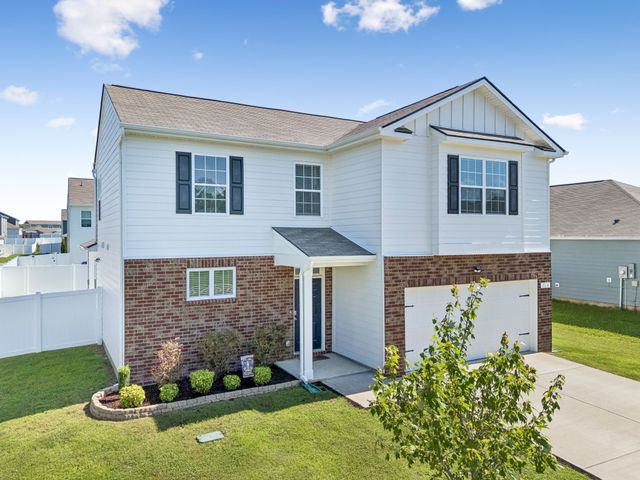 114 Stammer Farms Blvd, Chapel Hill, TN 37034