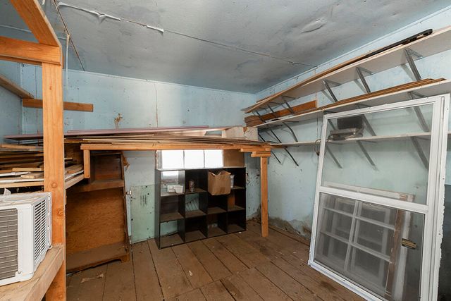 2524 Rockydale Road, Cave Junction, OR 97523