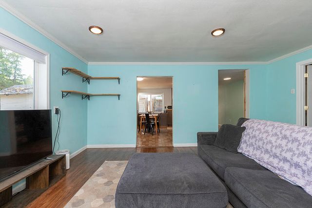 2524 Rockydale Road, Cave Junction, OR 97523