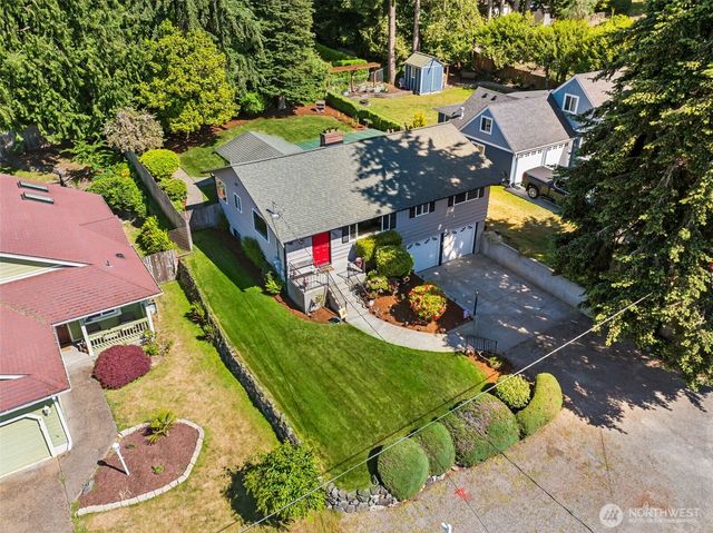 3311 Crystal Springs Road W, University Place, WA 98466