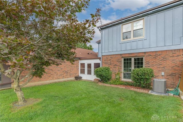3143 Kerry Drive, Beavercreek, OH 45434