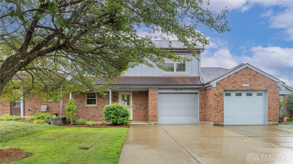 3143 Kerry Drive, Beavercreek, OH 45434