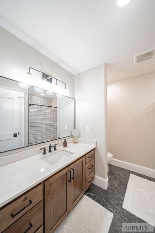 6775 S 46th E, Idaho Falls, ID 83406