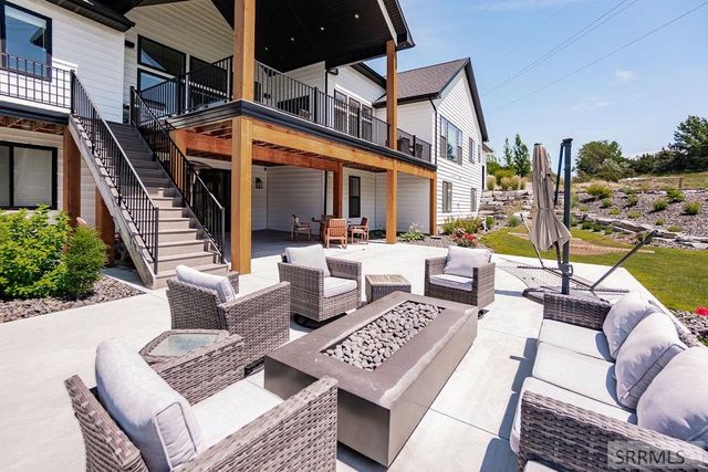 6775 S 46th E, Idaho Falls, ID 83406