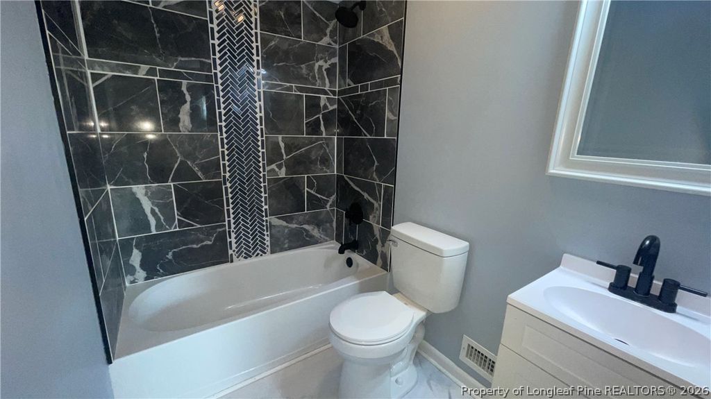 6018 Elstree Place, Fayetteville, NC 28314 — photo 17