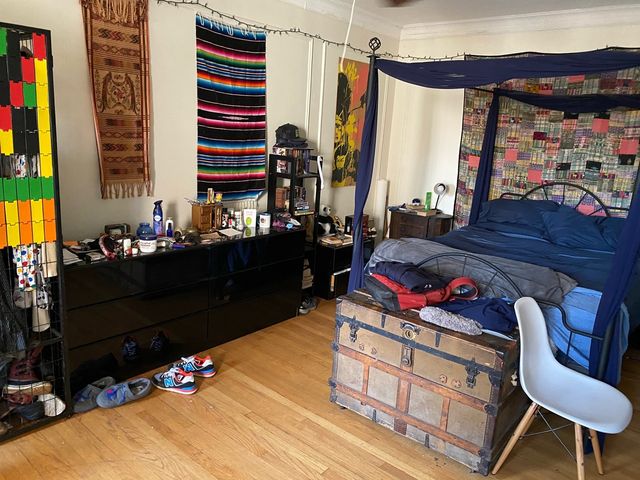 7522 N Hoyne Avenue 2N, Chicago, IL 60645