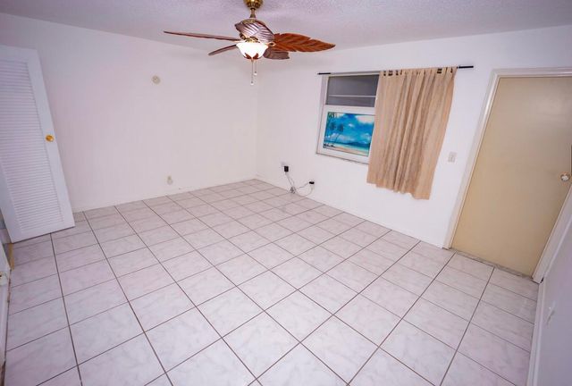 3240 Ridge Hill Road C, Boynton Beach, FL 33435