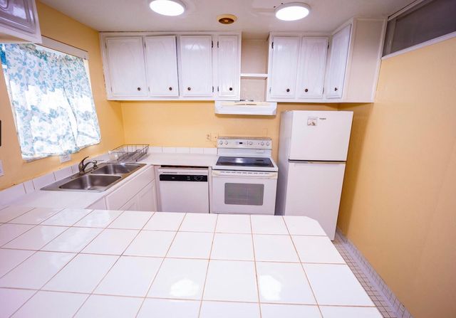 3240 Ridge Hill Road C, Boynton Beach, FL 33435