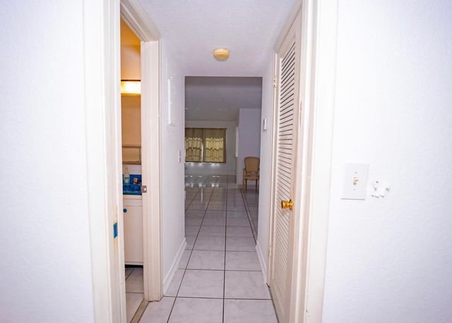 3240 Ridge Hill Road C, Boynton Beach, FL 33435