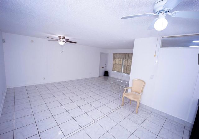 3240 Ridge Hill Road C, Boynton Beach, FL 33435