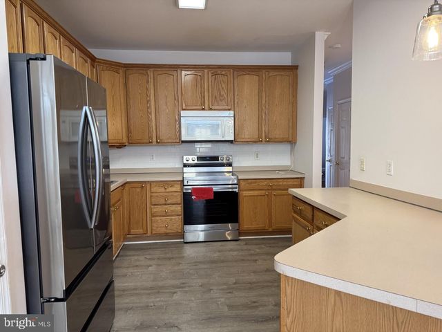 15 FOREST GATE LN, Wilmington, DE 19810