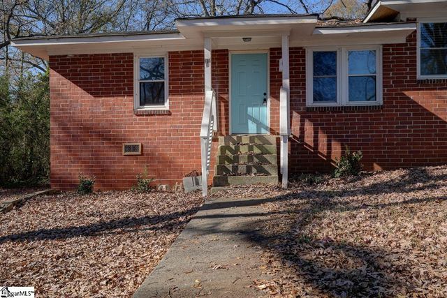 32 Bagwell Circle, Greenville, SC 29605