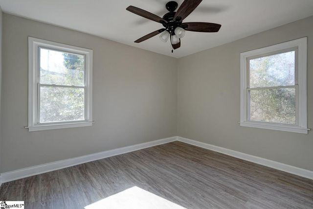 32 Bagwell Circle, Greenville, SC 29605