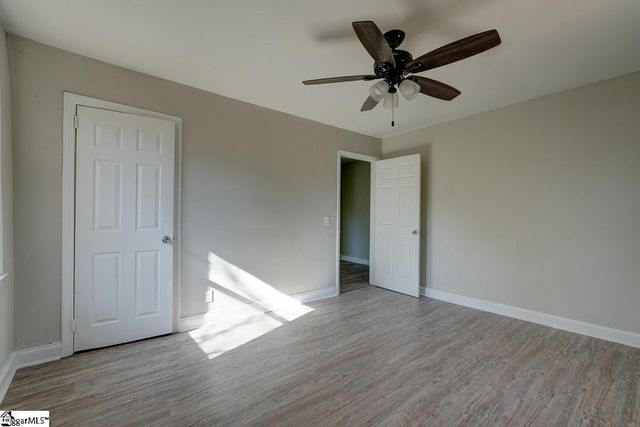 32 Bagwell Circle, Greenville, SC 29605