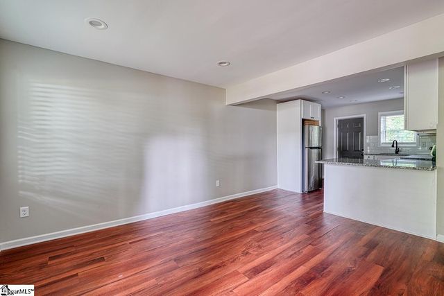 32 Bagwell Circle, Greenville, SC 29605