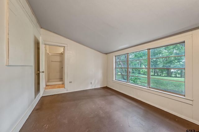 811 Kickapoo St, Jacksonville, TX 75766