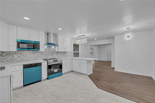 10 California AVE, Portsmouth, VA 23701