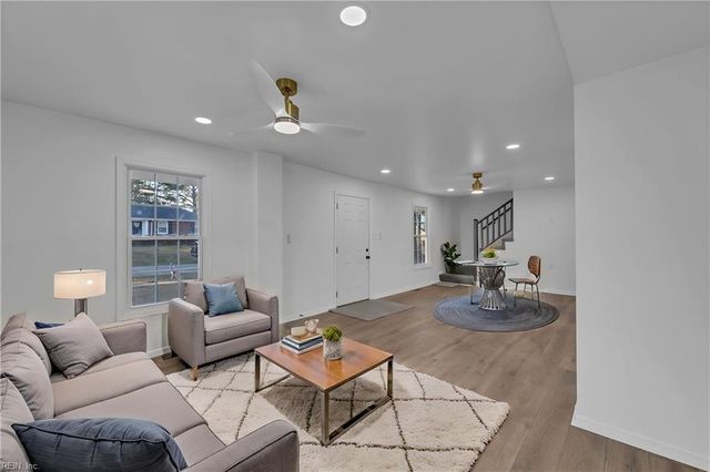 10 California AVE, Portsmouth, VA 23701