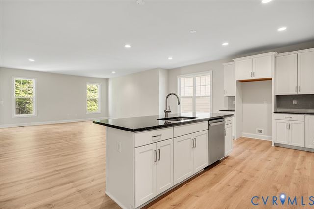 12344 Garnet Parke Cir, Henrico, VA 23059